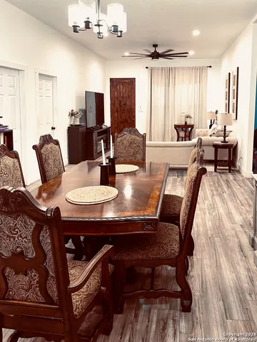 $2,300 | 120 Town View Lane, Canyon Lake, TX 78133