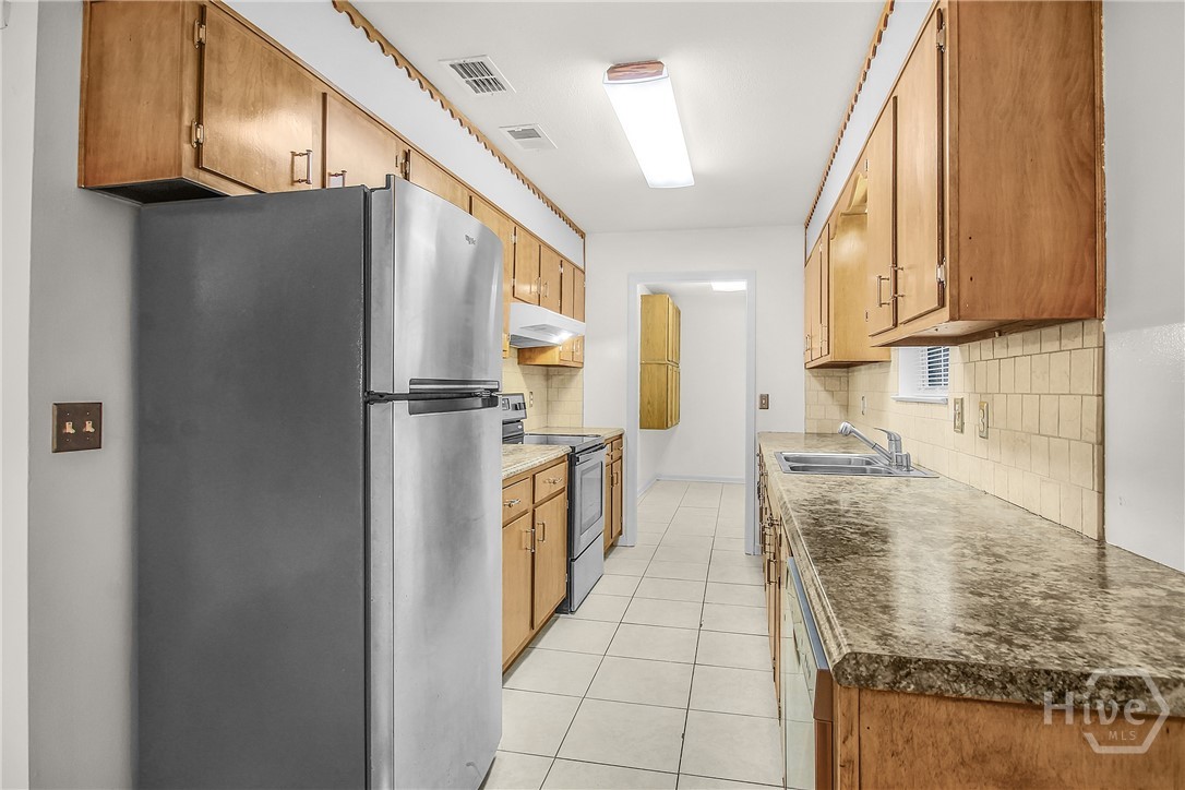 9 Cherry Street Hinesville, GA 31313 - Photo 25 of 66