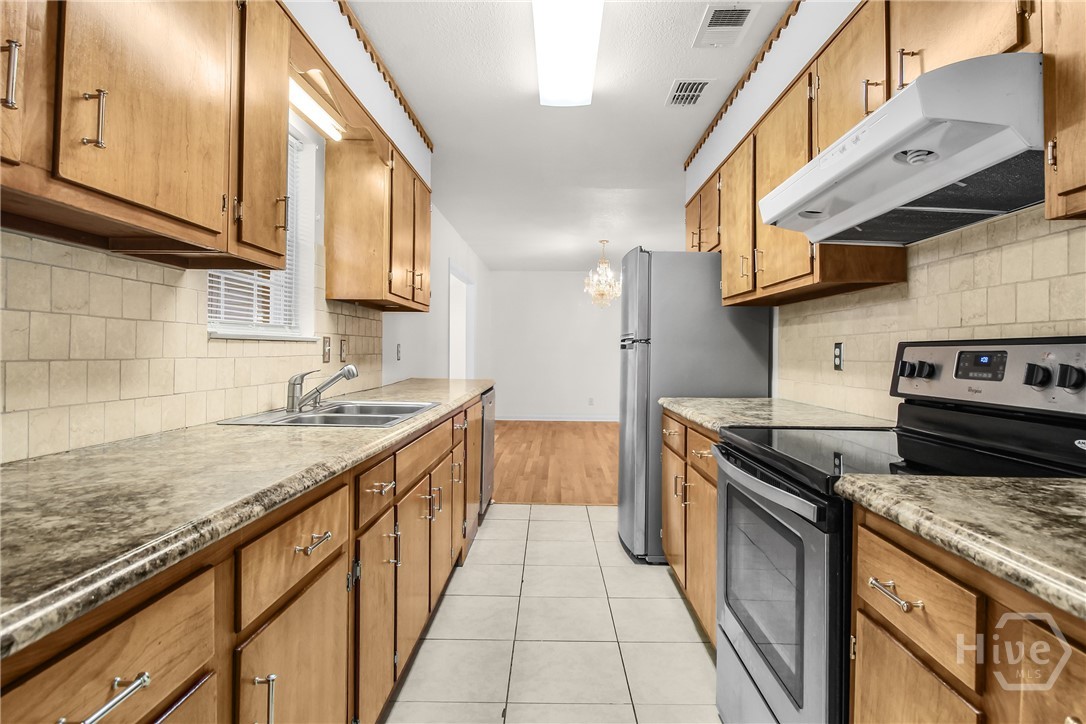 9 Cherry Street Hinesville, GA 31313 - Photo 28 of 66