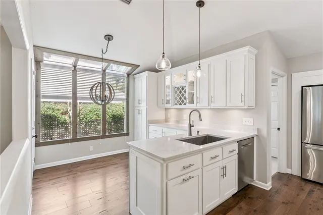 $575,000 | 19 Bay Tree Court West, St. Simons Island, GA 31522