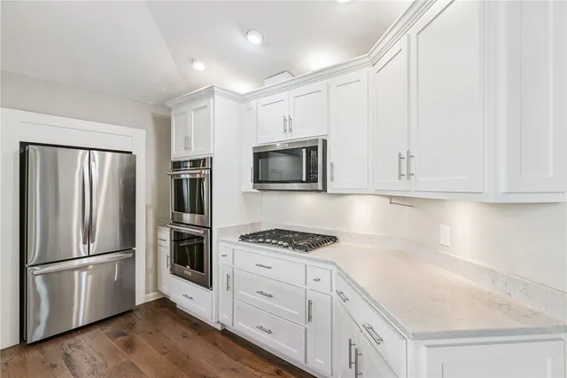 $575,000 | 19 Bay Tree Court West, St. Simons Island, GA 31522