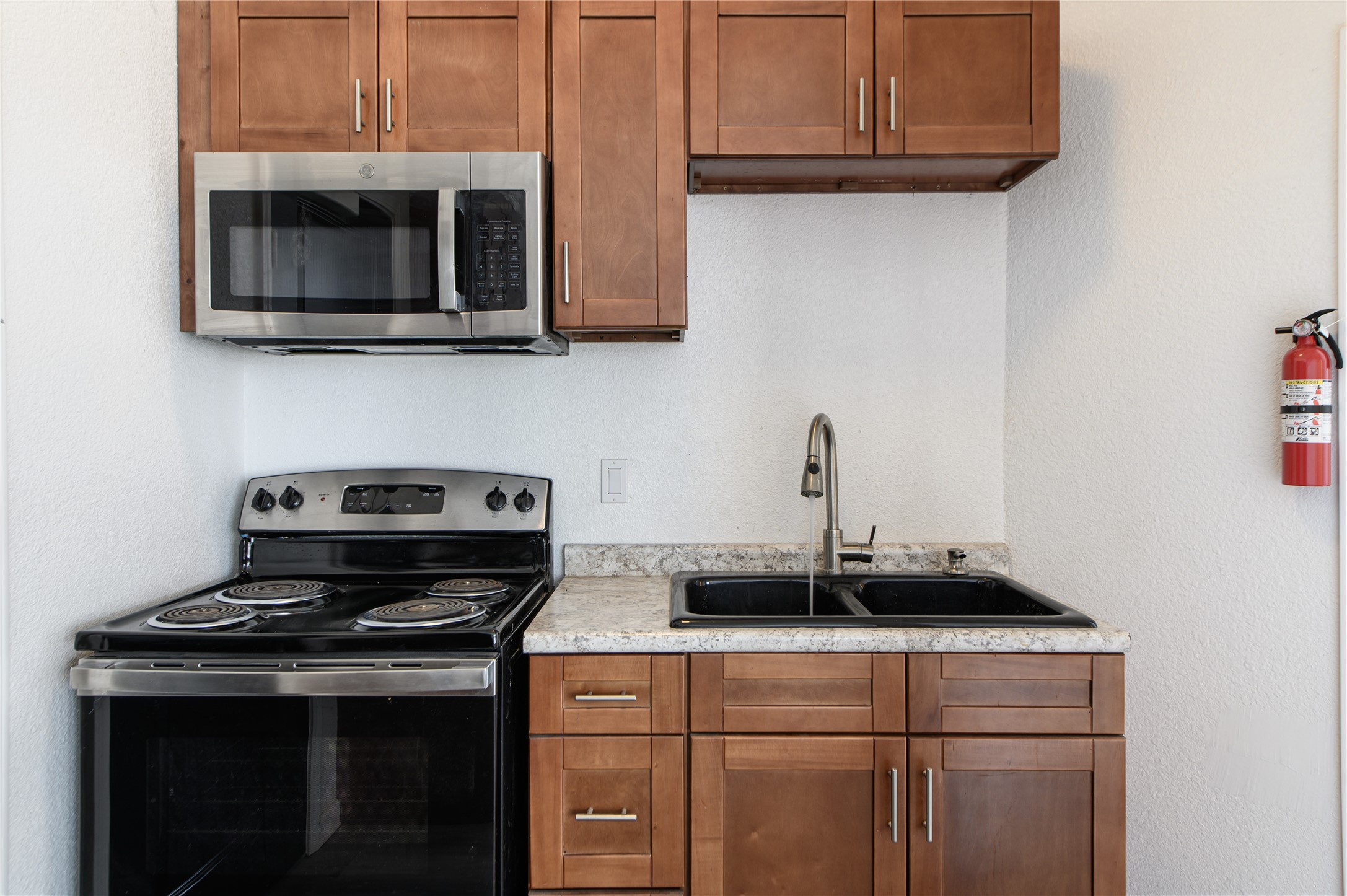 4705 Lyons Avenue, Unit 1 Houston, TX 77020 - Photo 6 of 19