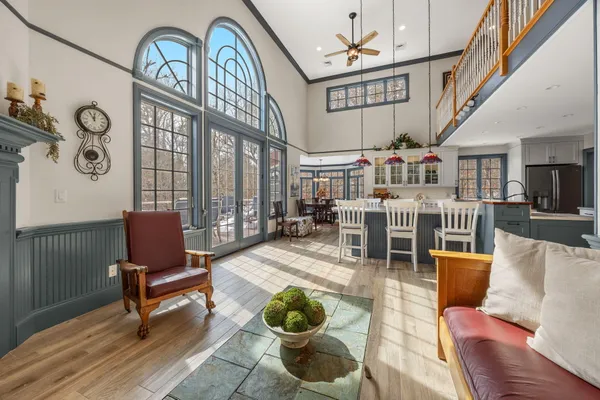 $1,999,999 | 9 Horseshoe Bend Way, Mashpee, MA 02649
