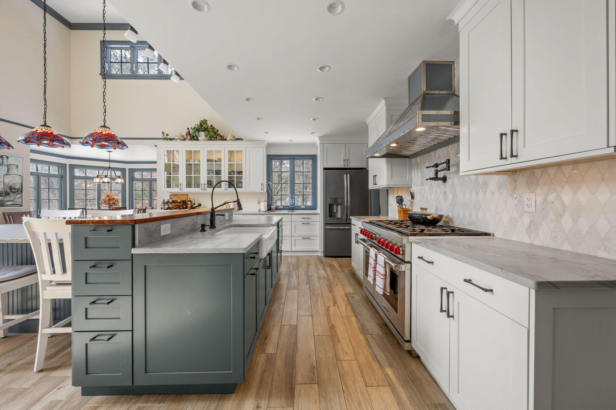 9 Horseshoe Bend Way Mashpee, MA 02649 - Photo 5 of 60 3-web-or-mls-9-horseshoe-bend-way