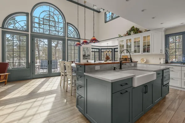 $1,999,999 | 9 Horseshoe Bend Way, Mashpee, MA 02649