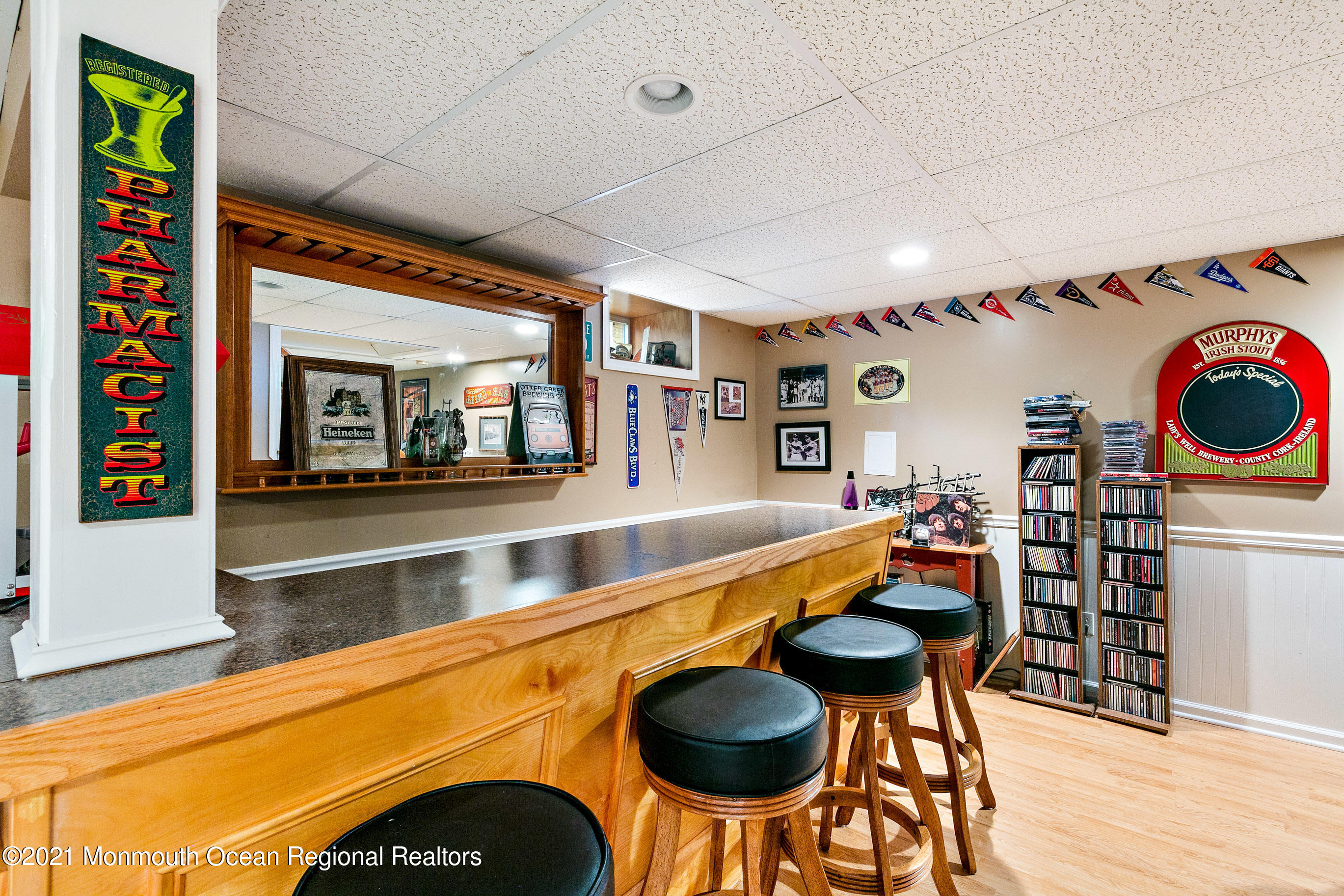26 Roe Lane Howell, NJ 07731 - Photo 22 of 30 Bar