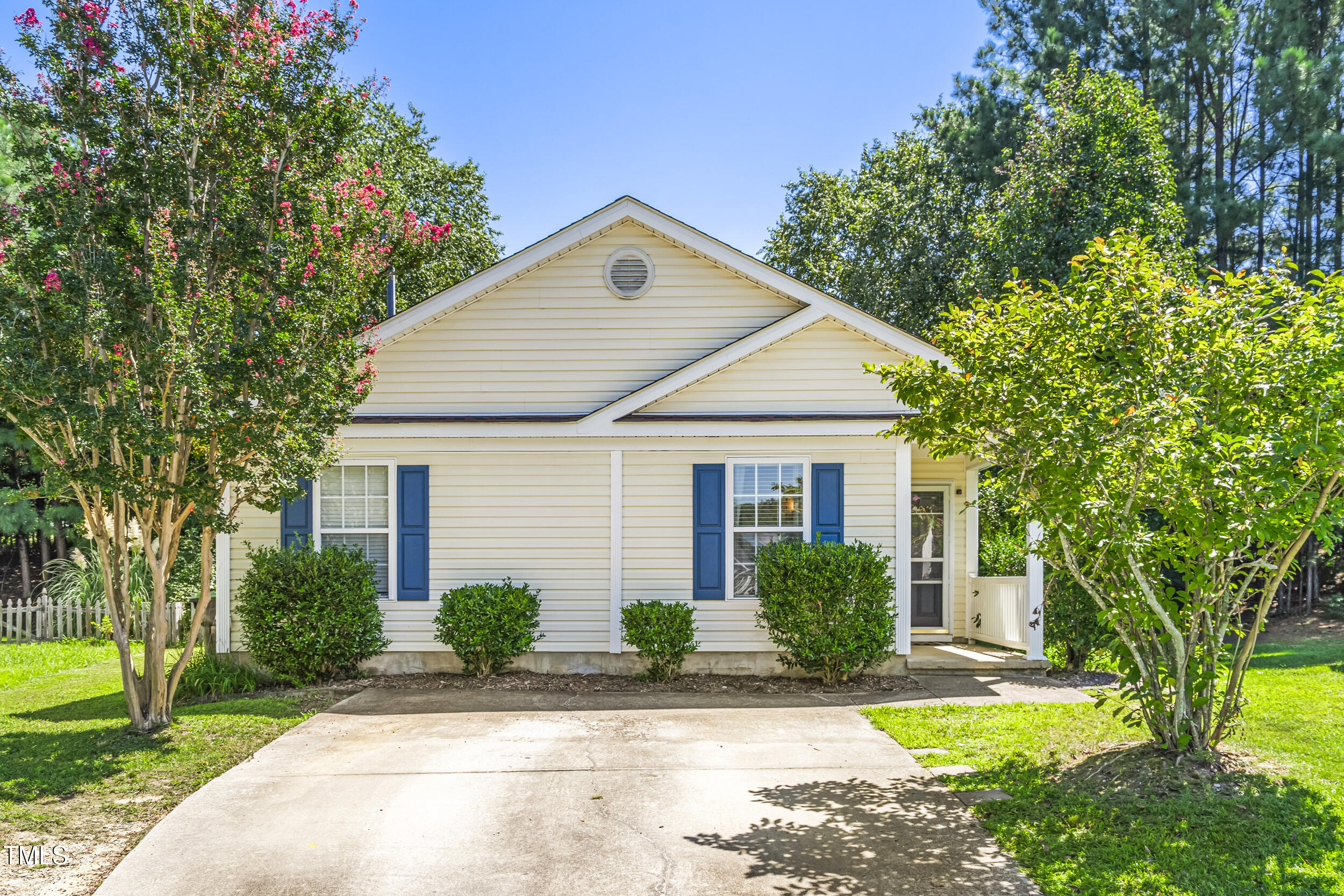 107 Checker Court Apex, NC 27502 - Photo 1 of 23 1_dsc04869