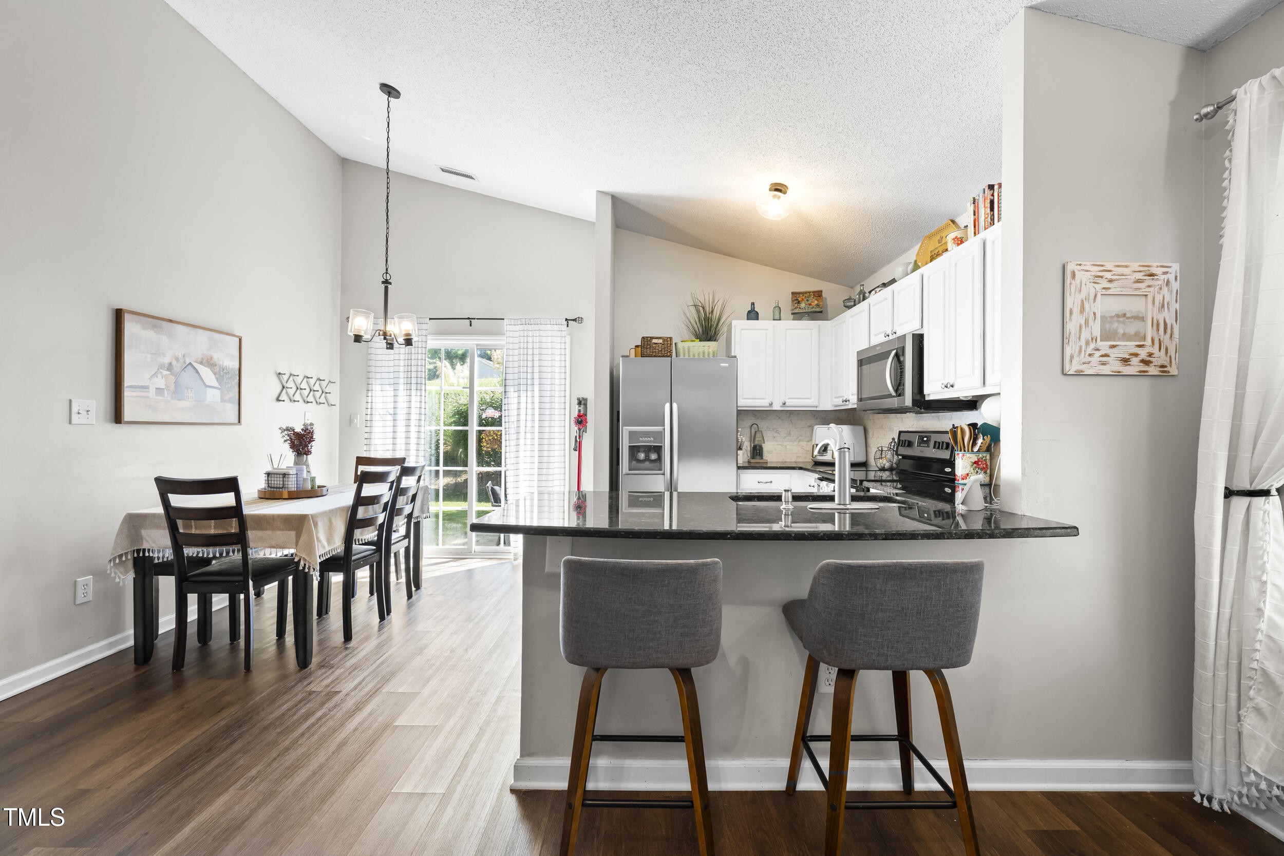 107 Checker Court Apex, NC 27502 - Photo 9 of 23 9_dsc04832