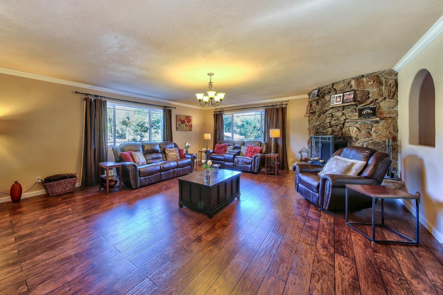 6701 Tustin Road Salinas, CA 93907 - Photo 6 of 26 Gallery Image 6