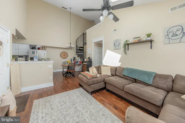 $199,000 | 1145 Tristram Circle, Mantua, NJ 08051