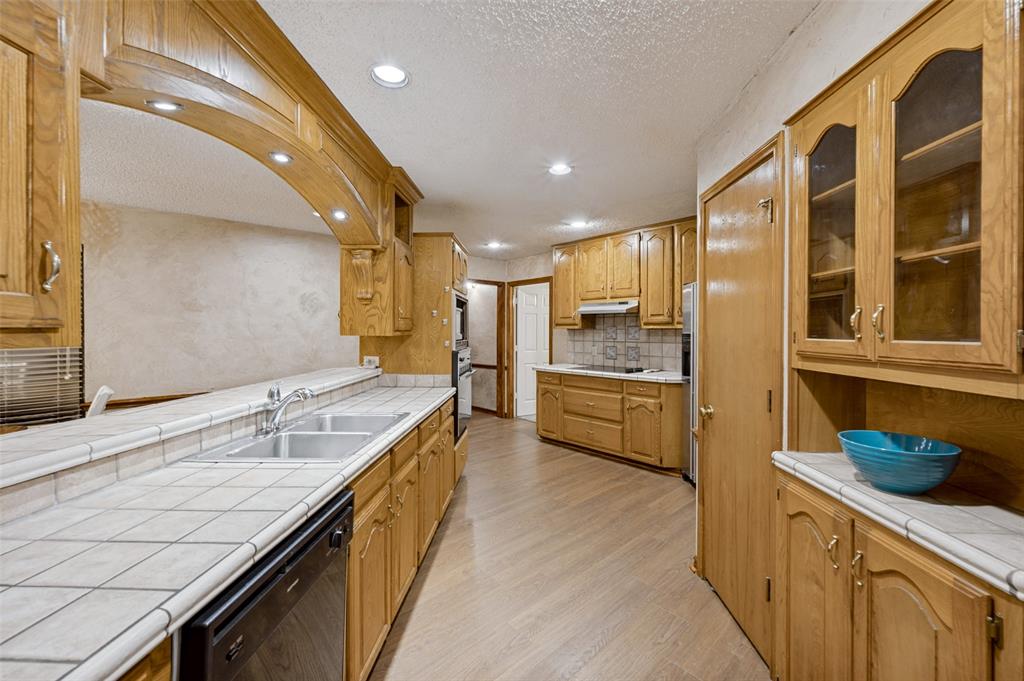 611 Combine Road Seagoville, TX 75159 - Photo 15 of 36 Gallery Image 15