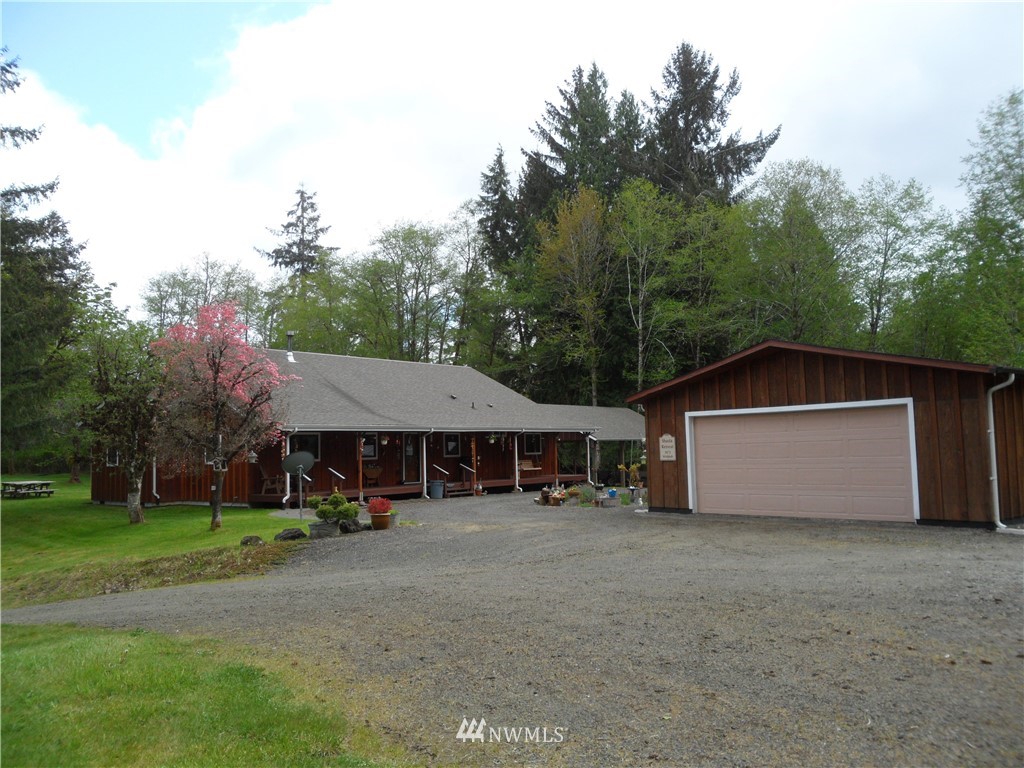 3873 Wishkah Road Aberdeen, WA 98520 - Photo 1 of 24 Gallery Image 1