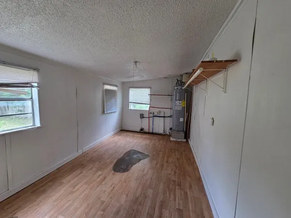 $1,200 | 3414 Riverside Drive, Kerrville, TX 78028