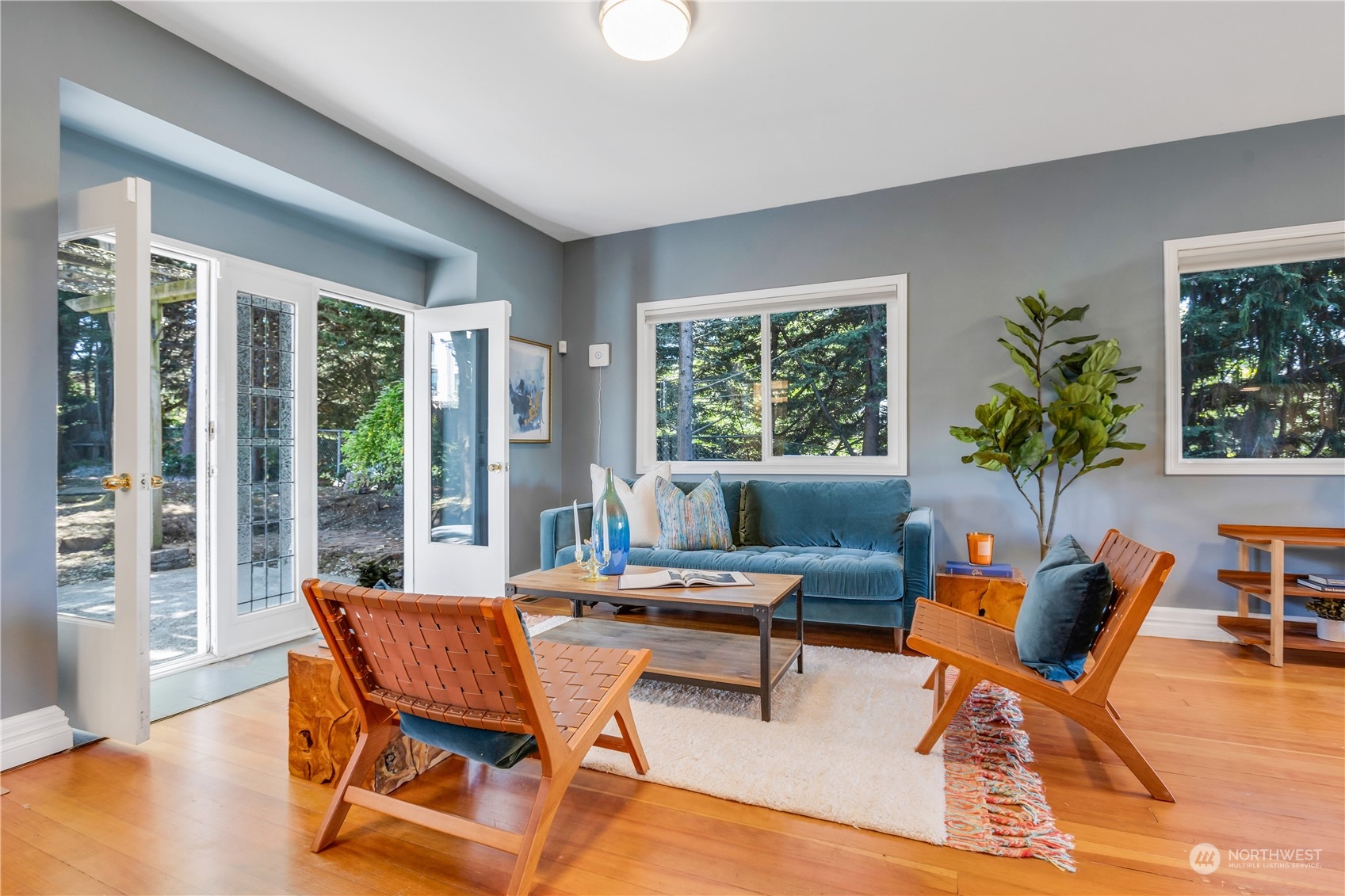 4326 Southwest Findlay Street Seattle, WA 98136 - Photo 4 of 40 Gallery Image 4
