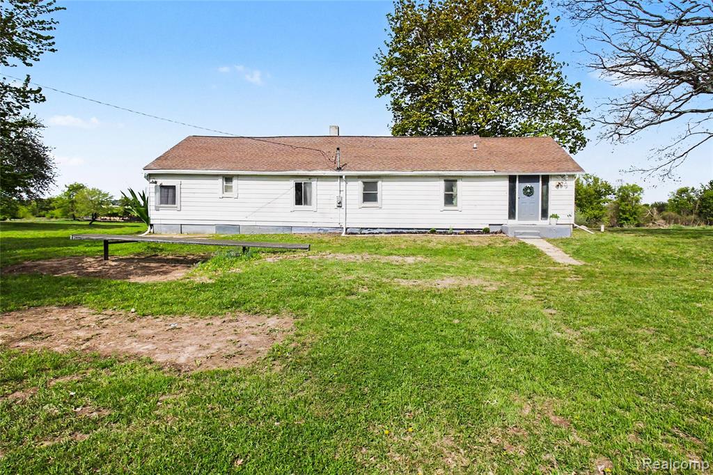 9433 East Lovejoy Road Perry, MI 48872 - Photo 26 of 29