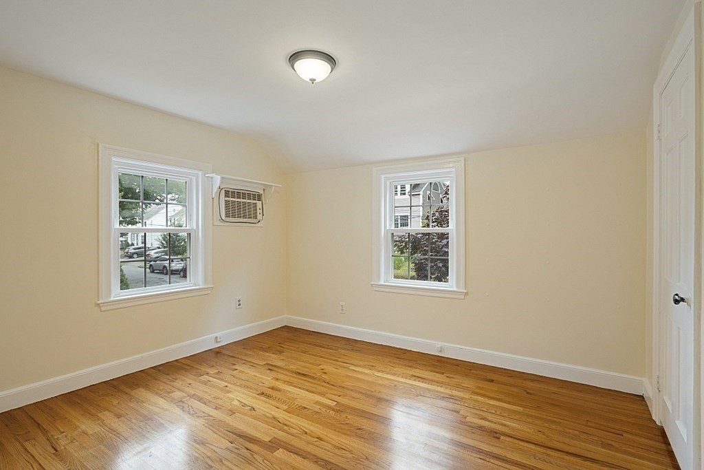 29 Walnut Road Swampscott, MA 01907 - Photo 18 of 30 Gallery Image 18