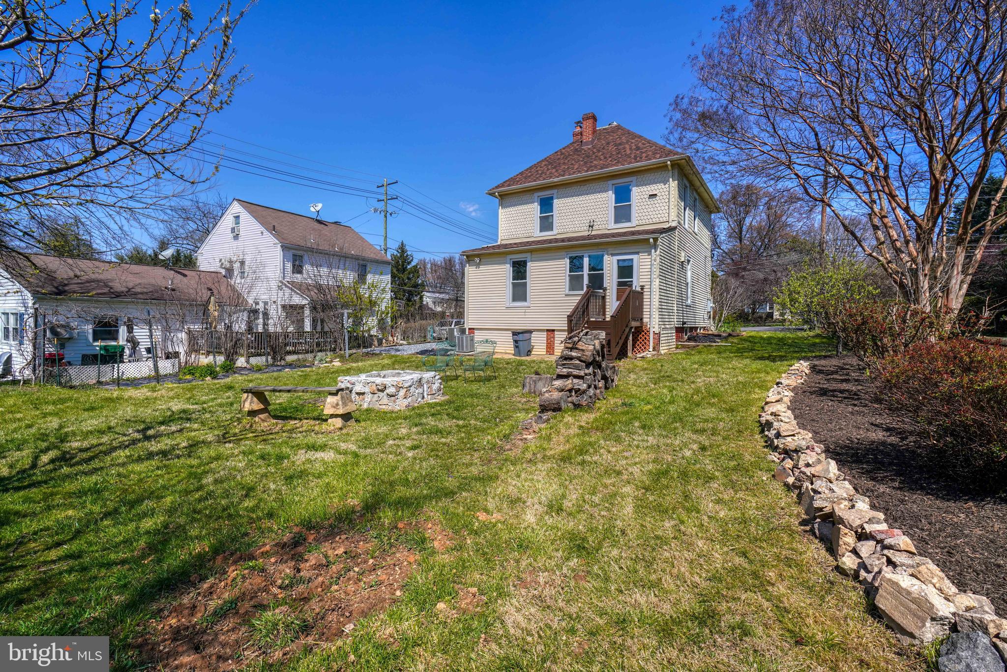 12 George Street Gaithersburg, MD 20877 - Photo 19 of 51 Gallery Image 19