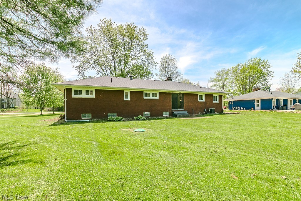 8839 Billings Road Kirtland, OH 44094 - Photo 31 of 35