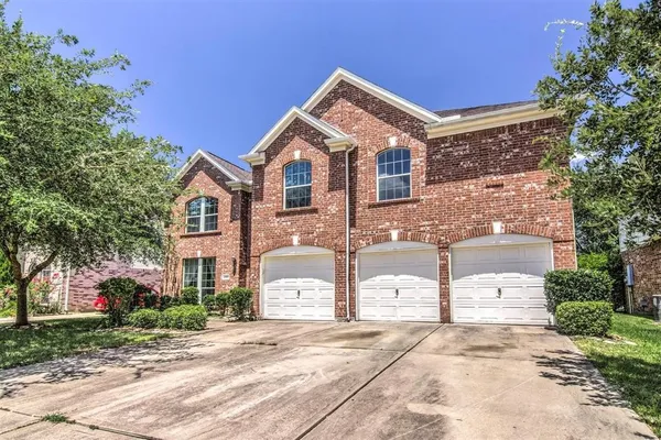 $3,750 | 2103 Blue Water Bay Drive, Katy, TX 77494