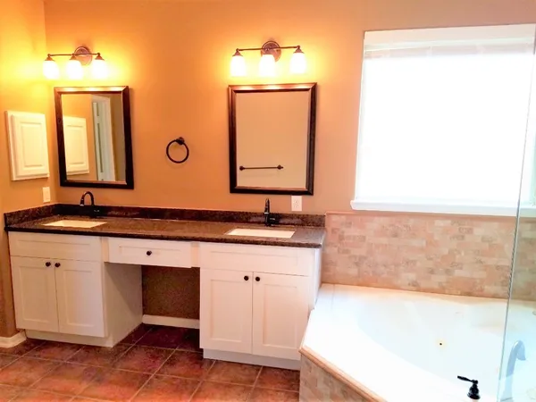 $3,750 | 2103 Blue Water Bay Drive, Katy, TX 77494
