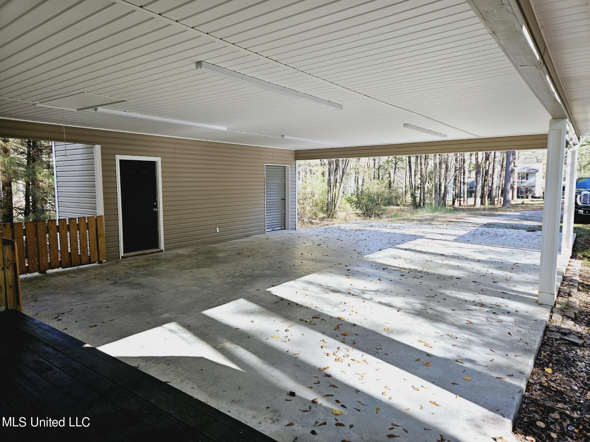 2000 Wansley Road Laurel, MS 39443 - Photo 4 of 17 c