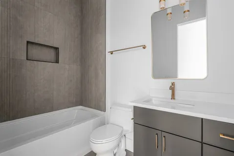 $1,650,000 | 3718 West End Avenue, Unit 3, Nashville, TN 37205