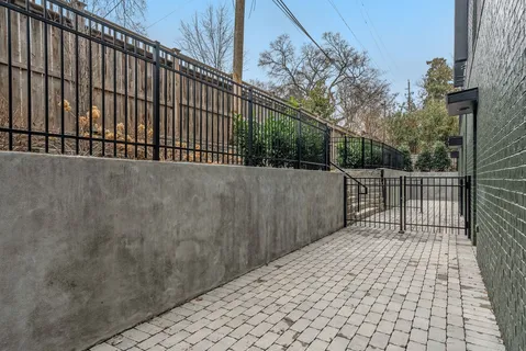 $1,650,000 | 3718 West End Avenue, Unit 3, Nashville, TN 37205