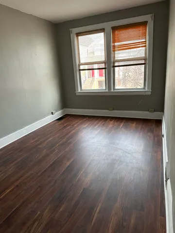 $1,550 | 81 Newman Avenue, Bayonne, NJ 07002