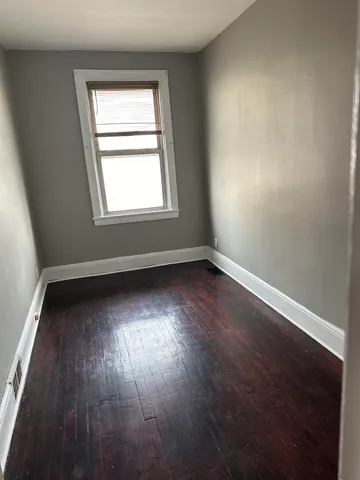 $1,550 | 81 Newman Avenue, Bayonne, NJ 07002