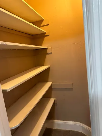 $1,550 | 81 Newman Avenue, Bayonne, NJ 07002