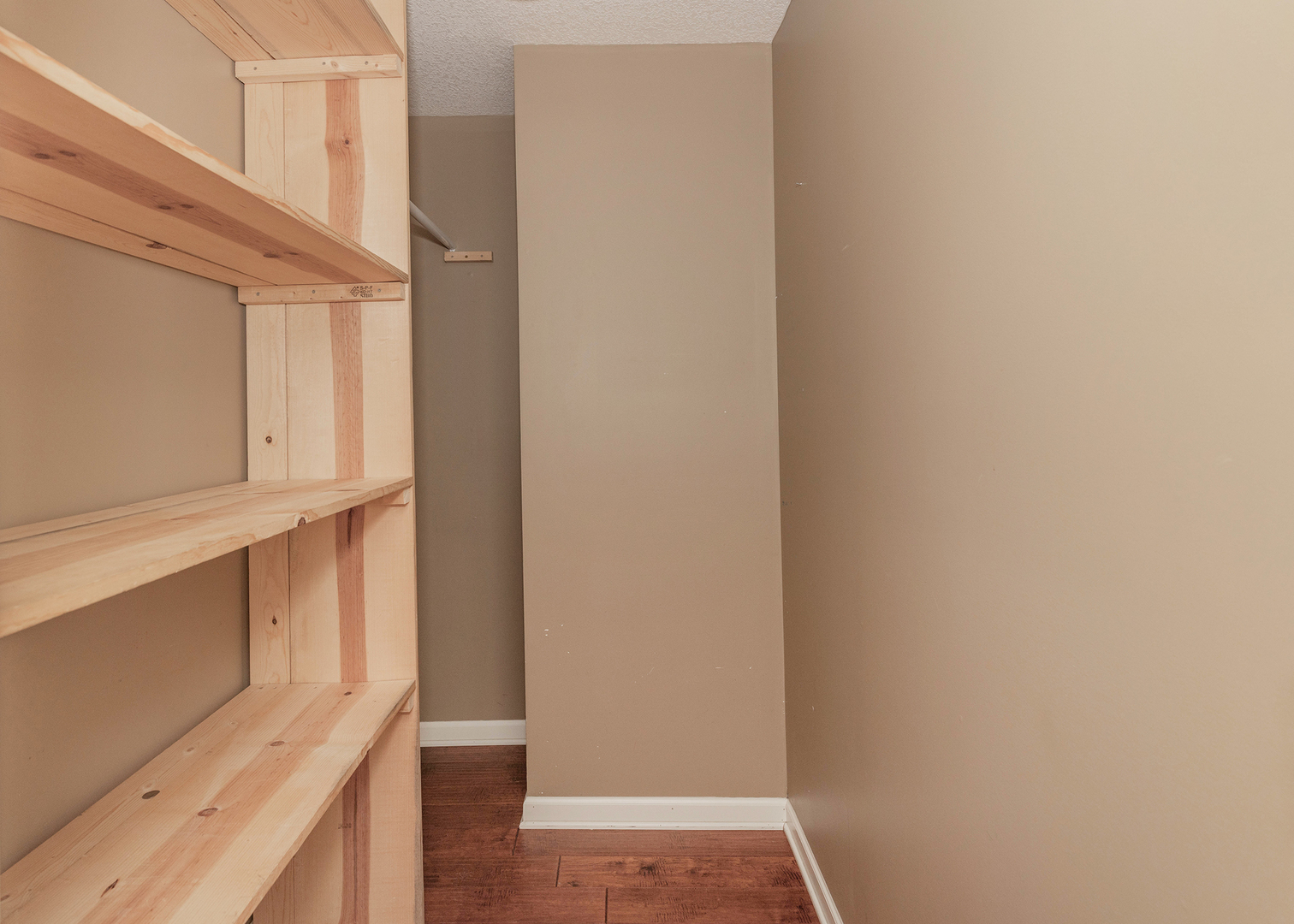 25199 182nd Street Pleasant Valley, IA 52767 - Photo 18 of 37 a view of walk in closet