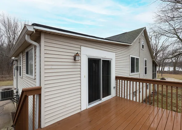 $183,000 | 25199 182nd Street, Pleasant Valley, IA 52767