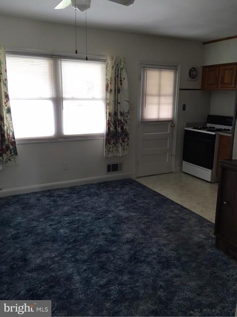 1250 Haverhill Road Baltimore, MD 21229 - Photo 4 of 17 Dining Room
