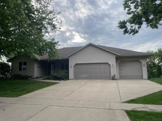 $570,000 | 713 South 2nd Street, Mount Horeb, WI 53572