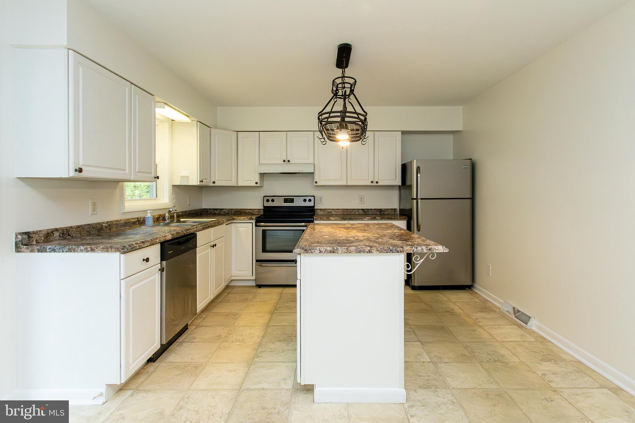 23849 Point Lookout Road Leonardtown, MD 20650 - Photo 12 of 37 Gallery Image 12