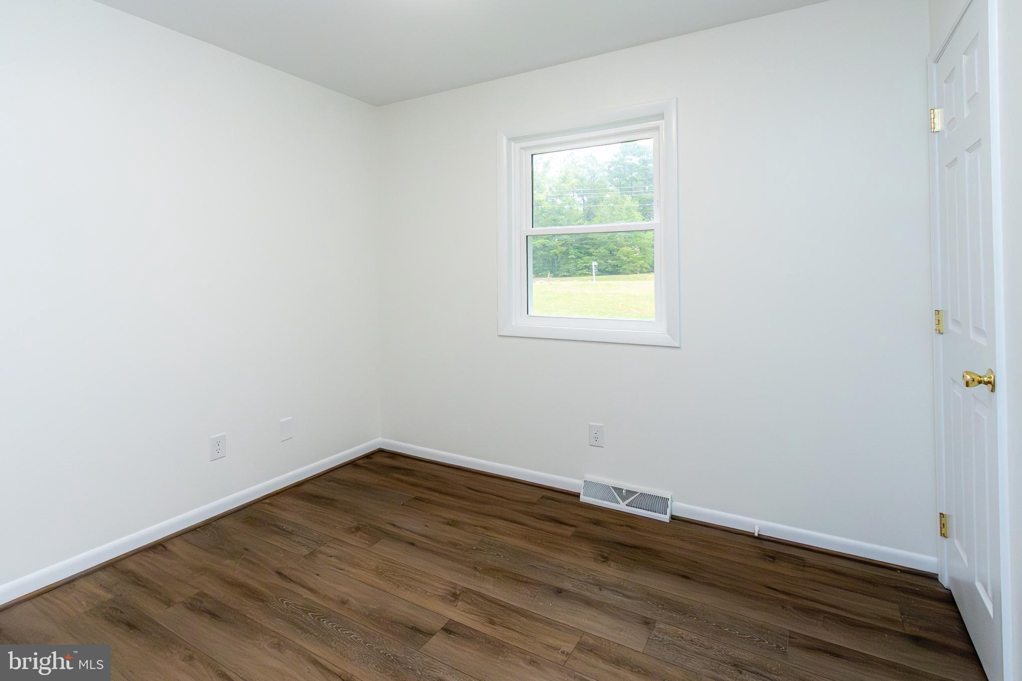 23849 Point Lookout Road Leonardtown, MD 20650 - Photo 23 of 37 Gallery Image 23