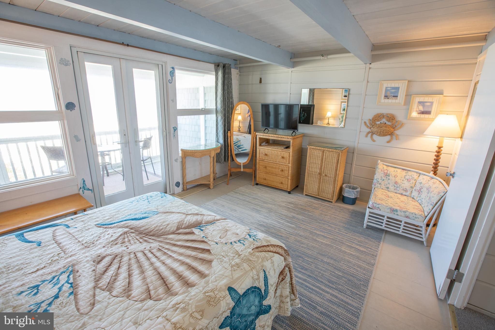 29135 Ocean Road, Unit 15 Bethany Beach, DE 19930 - Photo 14 of 38