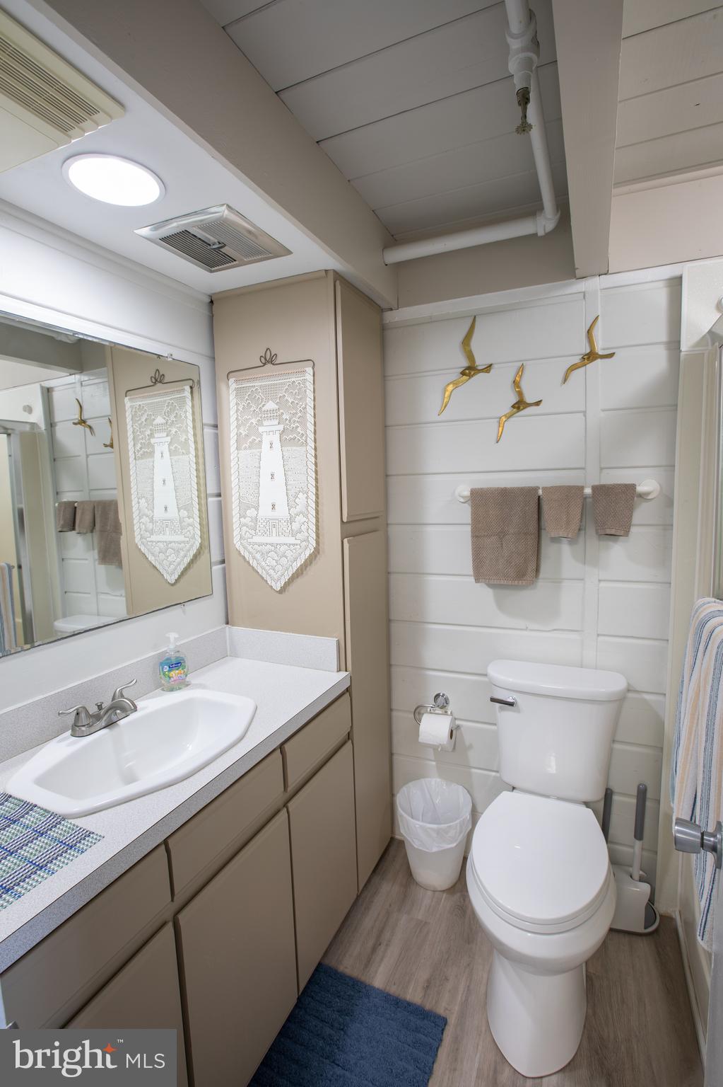 29135 Ocean Road, Unit 15 Bethany Beach, DE 19930 - Photo 23 of 38