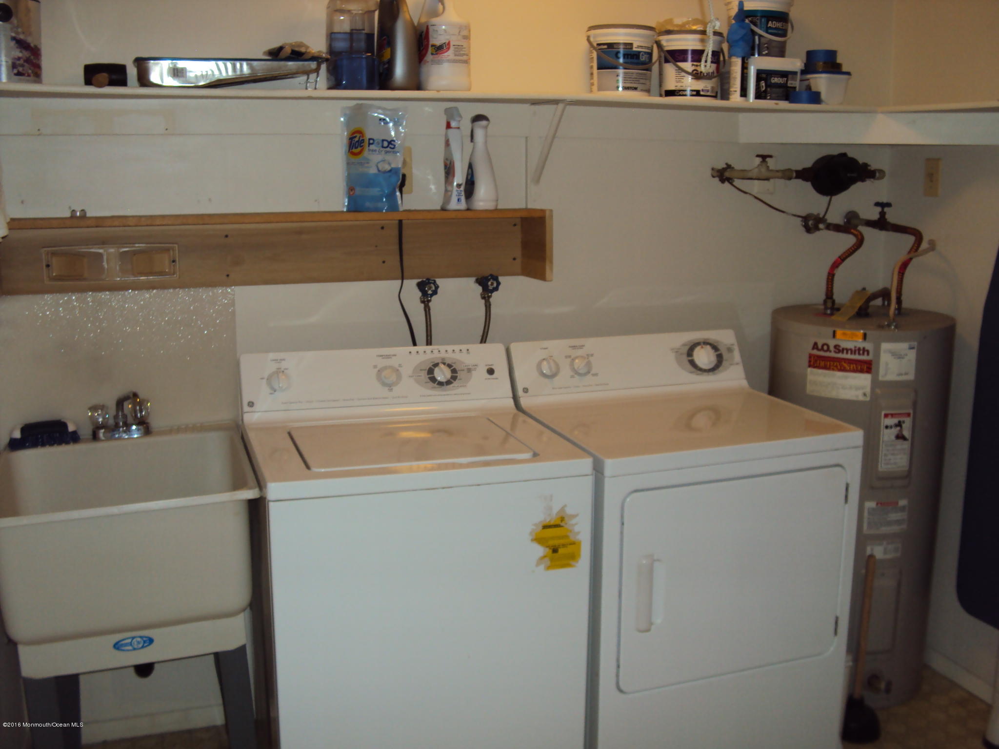 7A Alpine Road, Unit B Whiting, NJ 08759 - Photo 20 of 21 a utility room with dryer and washer