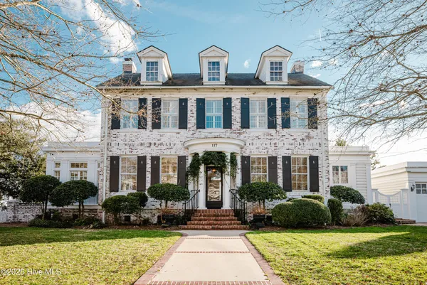 $1,995,000 | 117 Blount Street, Edenton, NC 27932