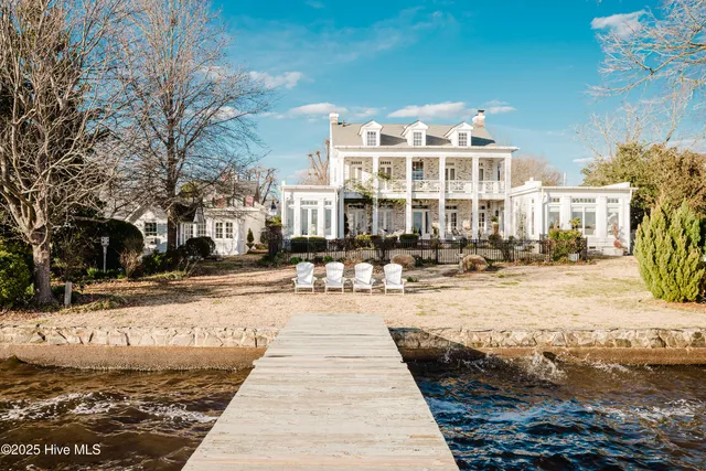 $1,995,000 | 117 Blount Street, Edenton, NC 27932