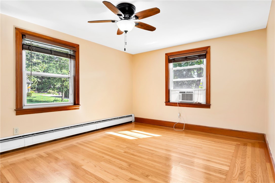 115 Waterman Street Cumberland, RI 02864 - Photo 18 of 32