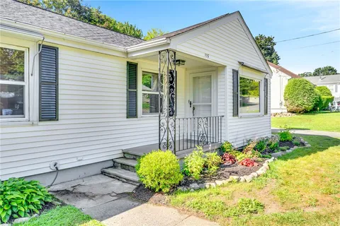 $420,000 | 115 Waterman Street, Cumberland, RI 02864