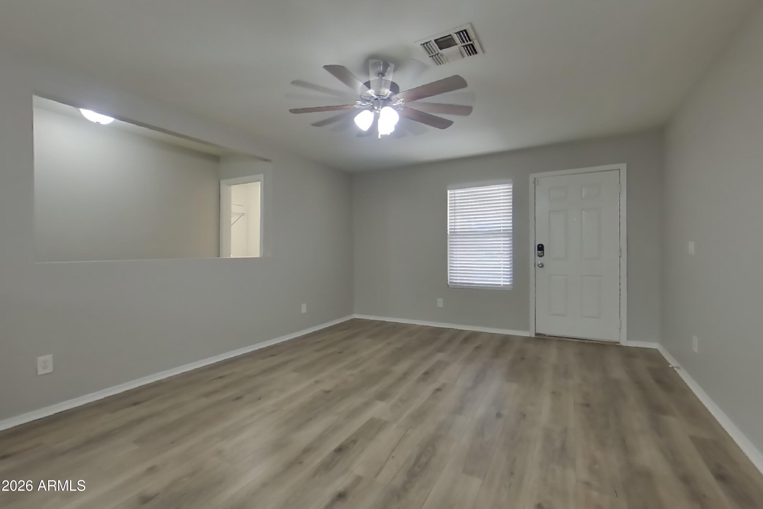 11514 West Wethersfield Road El Mirage, AZ 85335 - Photo 4 of 28 2_Image_cLpko3d3wp