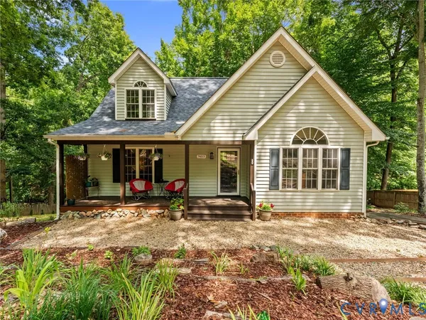 $424,900 | 7405 Kentucky Derby Drive, Midlothian, VA 23112