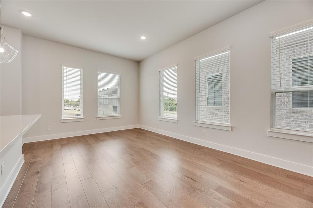 901 Ash Road Plano, TX 75075 - Photo 12 of 27 Representative Photo