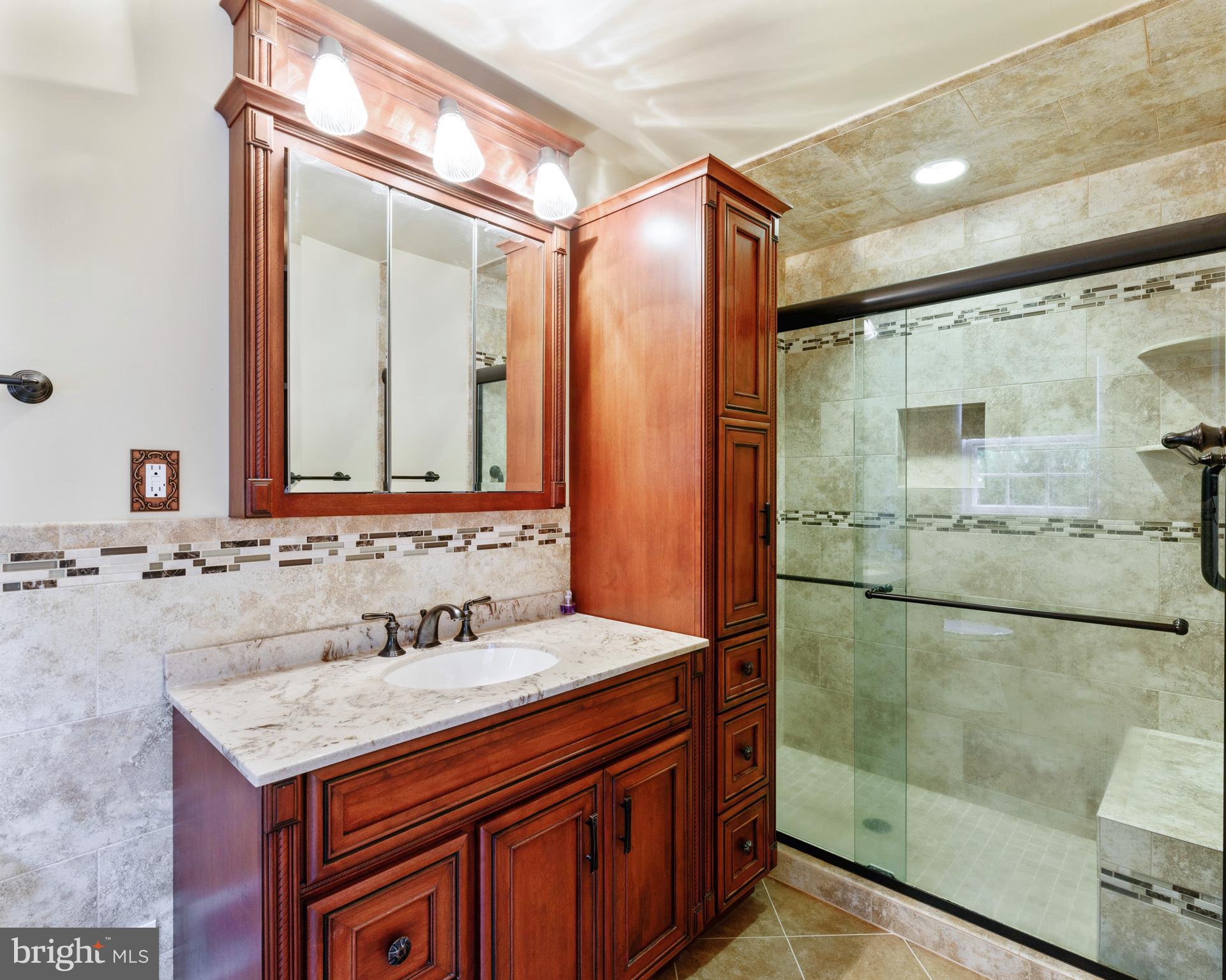 231 North Star Road Newark, DE 19711 - Photo 17 of 26 Master bath