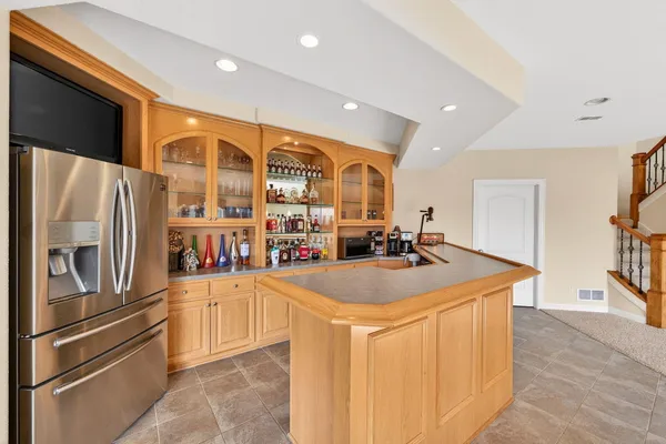 $999,000 | N60W27257 Trappers Run, Merton, WI 53089