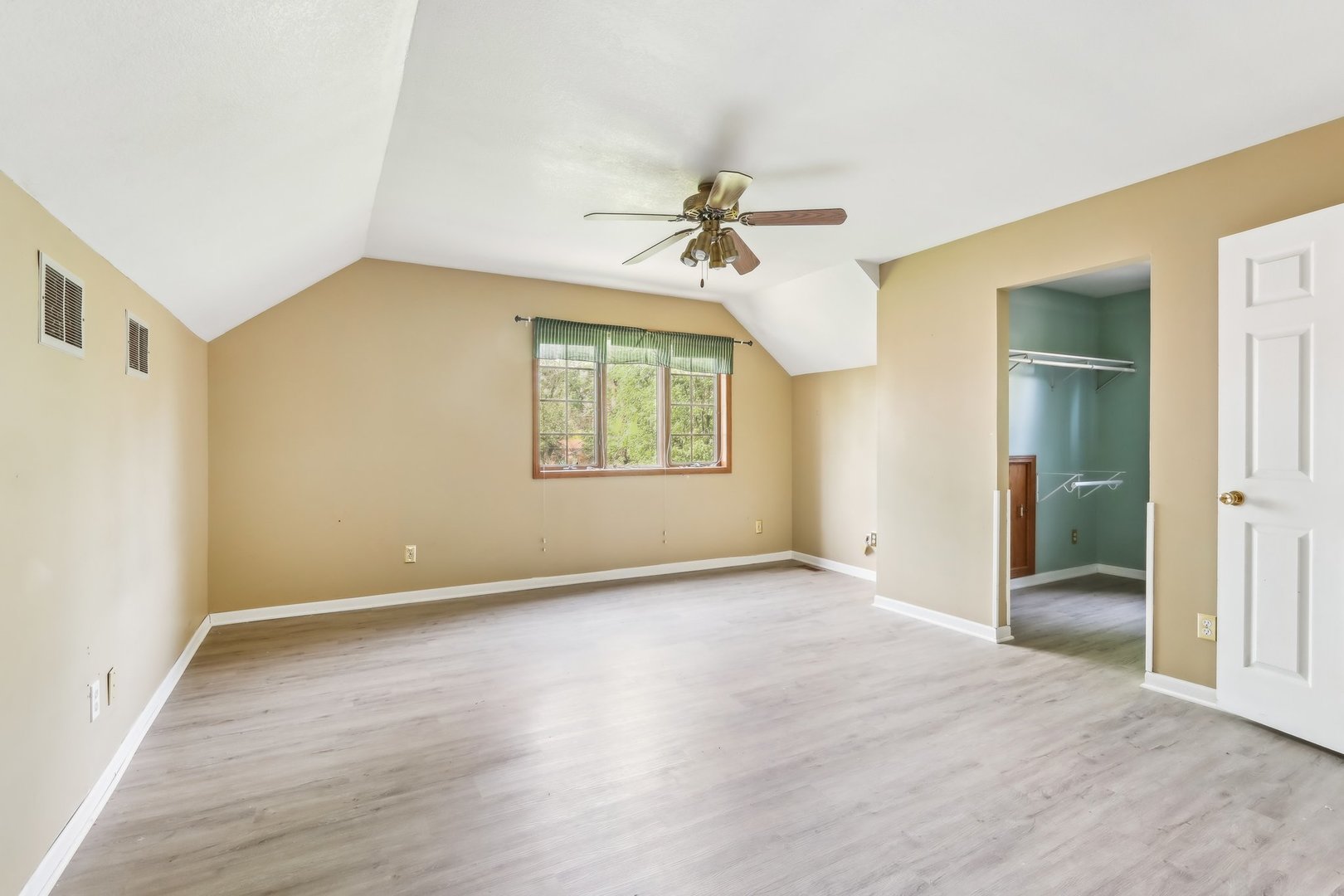1888 Irene Road Sandwich, IL 60548 - Photo 18 of 35 a view of an empty room with a window