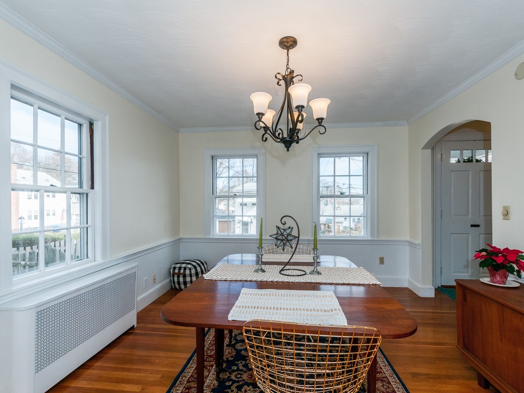18 Sunset Road Waltham, MA 02451 - Photo 9 of 23 Gallery Image 9